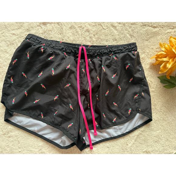 Old Navy Active Parrot Athletic Shorts Size Small - Picture 1 of 5